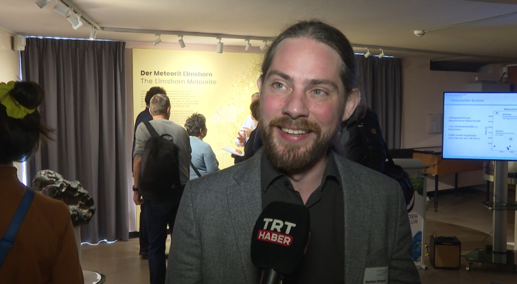 Şahin ailesinin bahçesine düşen gök taşı Hamburg’da müzede sergilenecek